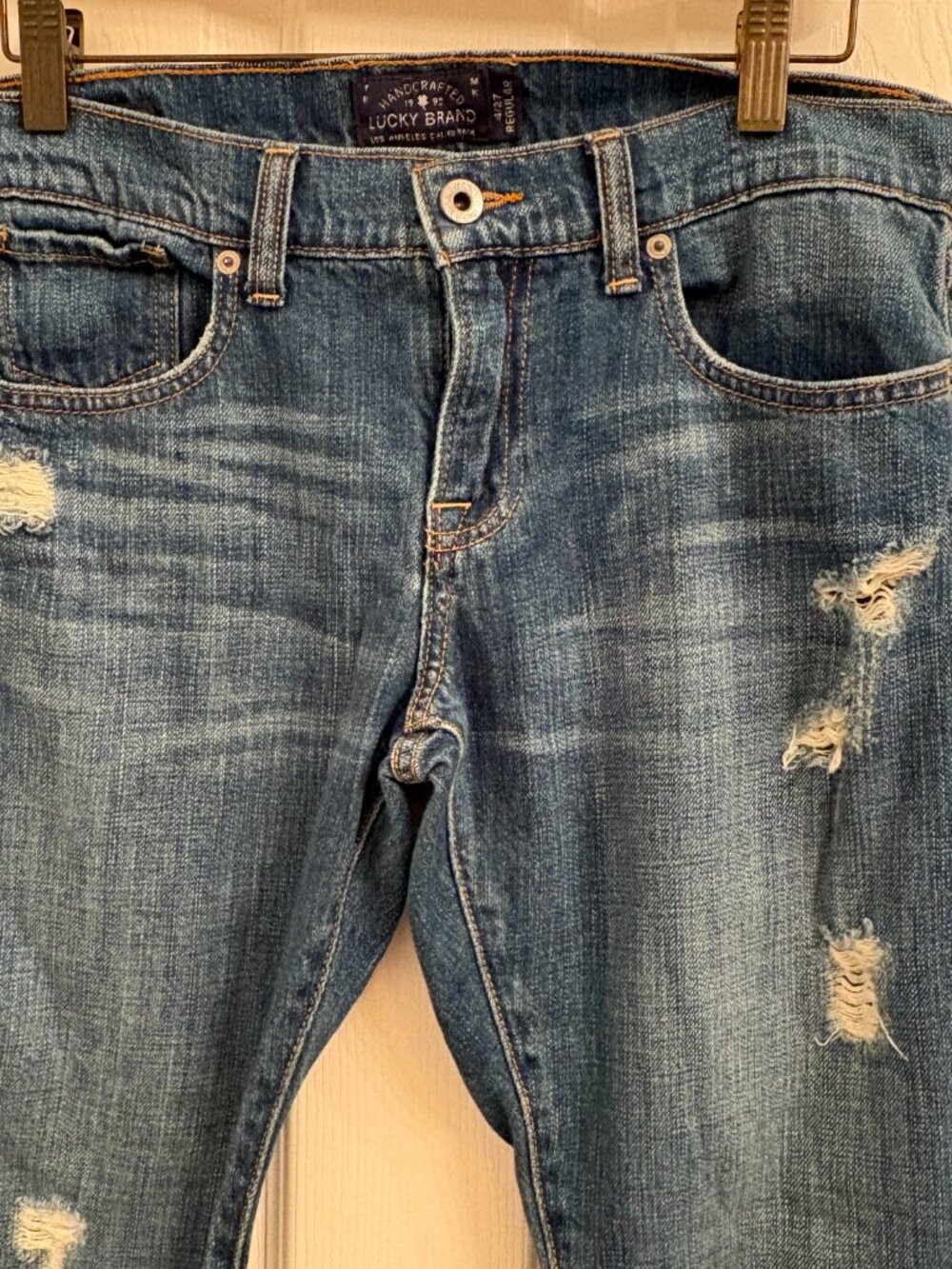Lucky Brand Sienna Tomboy Straight Distressed Jeans Medium Wash Blue size 4/27 - Picture 4 of 8